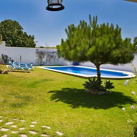 Villa Espectacular Con Piscina En Conil Cl-5c *