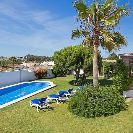 Espectacular Con Piscina En Conil Cl-5c