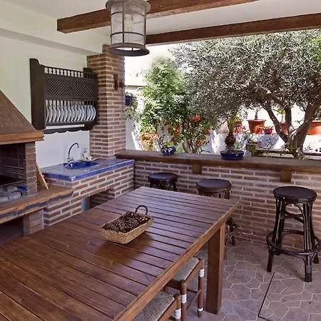 Villa Espectacular Con Piscina En Conil Cl-5c